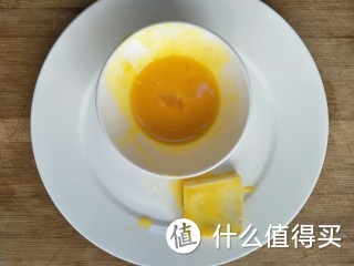 豆腐里含有多种的蛋白质，营养价值非常高