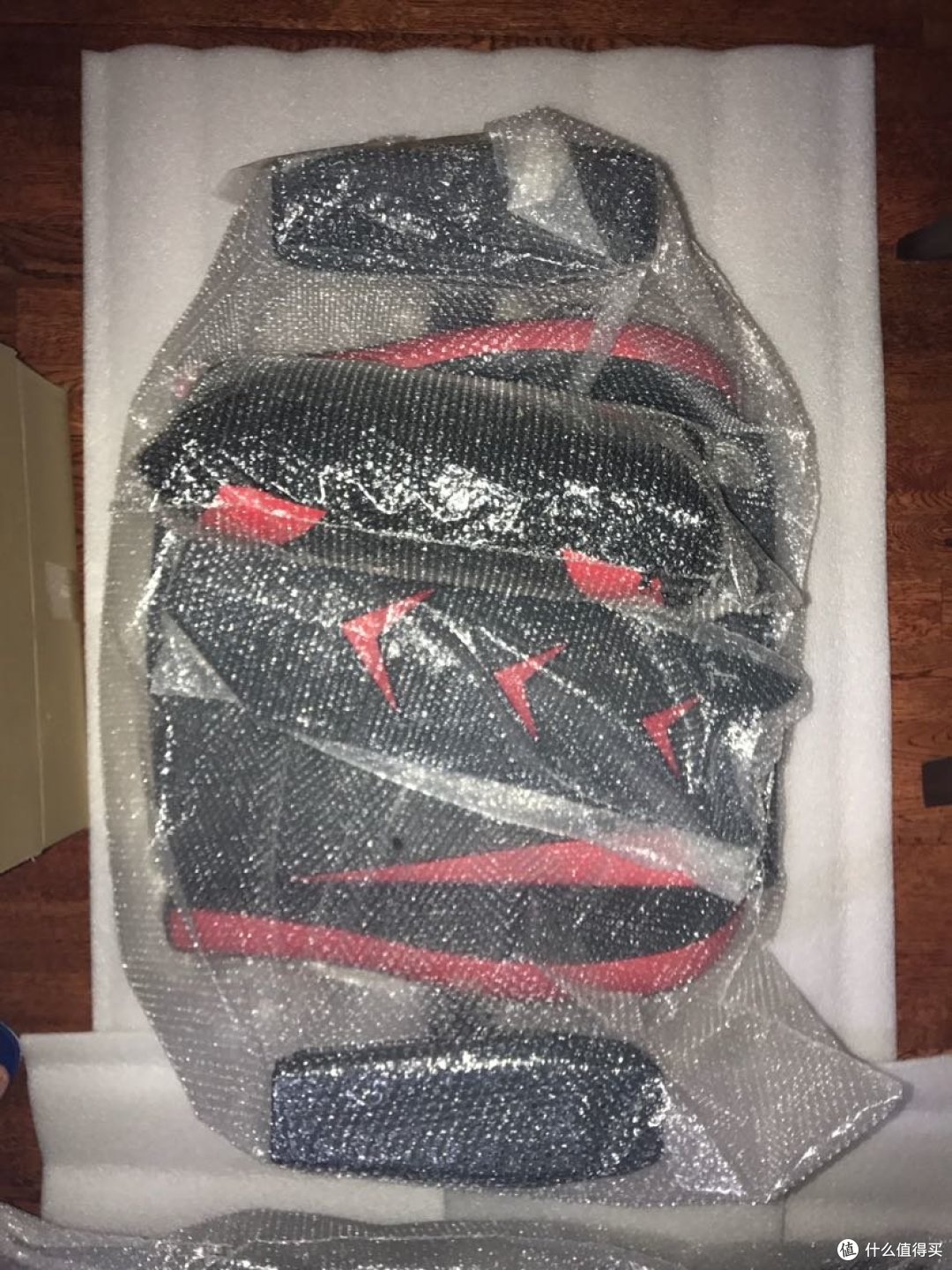 网店特供版的电竞椅——傲风 傲风之刃(红黑)电竞椅开箱