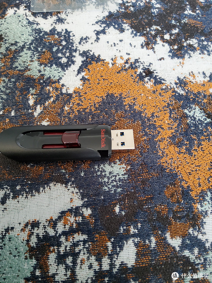 闪迪sandisk 优盘（u盘）CZ600酷悠开箱简评