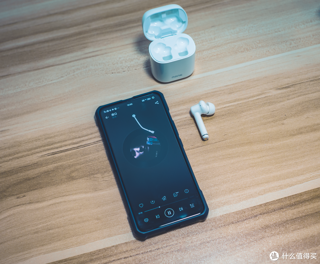 比苹果AirPods Pro大一圈的国产降噪耳机如何？南卡A1上手体验