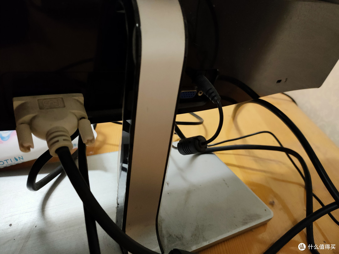 我花了5000块,买了一机箱的难受