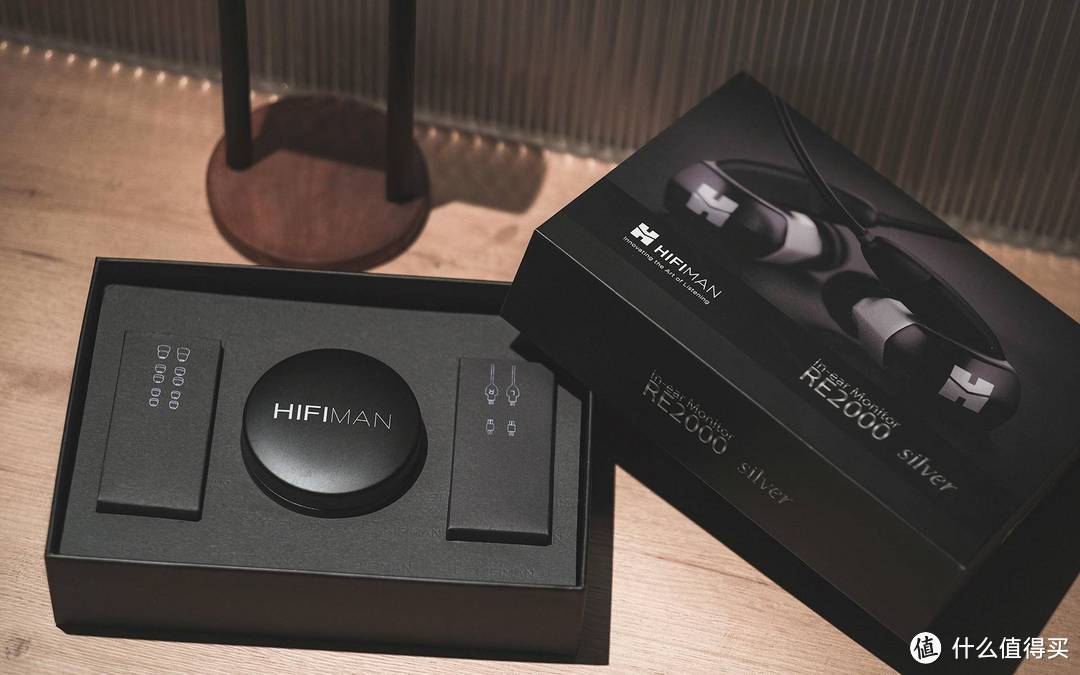 表妹晋级耳机发烧友,不怕入坑,选HIFIMAN RE2000让你一步到位
