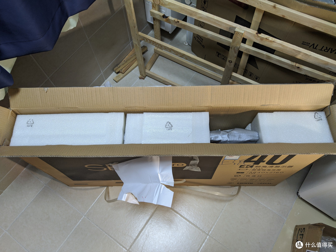 一千四的出口转内销土辣鸡-----40寸Seiki 4K显示器