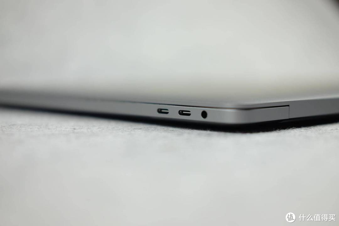 MacBook Pro的小伙伴——绿联11合1拓展坞