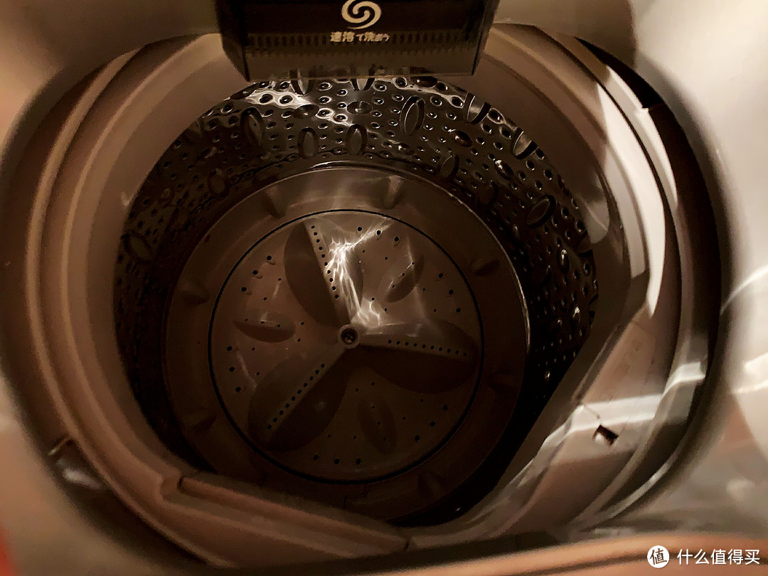 两种主流洗衣机，波轮洗衣机与滚筒洗衣机，你pick哪一种？