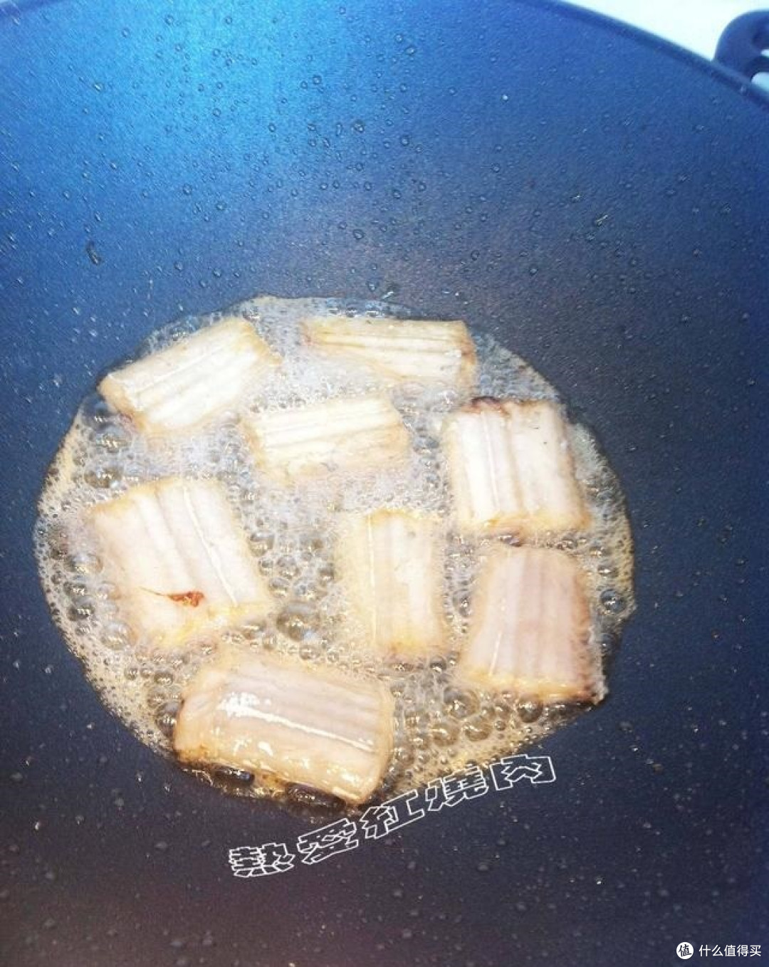 今天听朋友们的建议做了一次红烧鱼,不放花椒大料也可以很美味呀