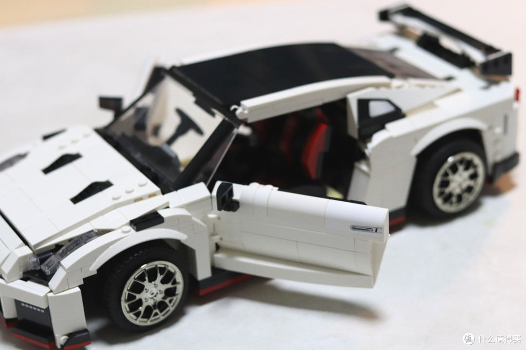 国产积木经典之作，双鹰61020GT-R战神R35赛车评测