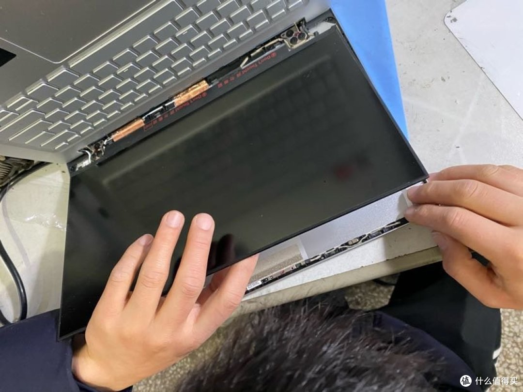 宏碁传奇14 r5-4500u 换屏 续一