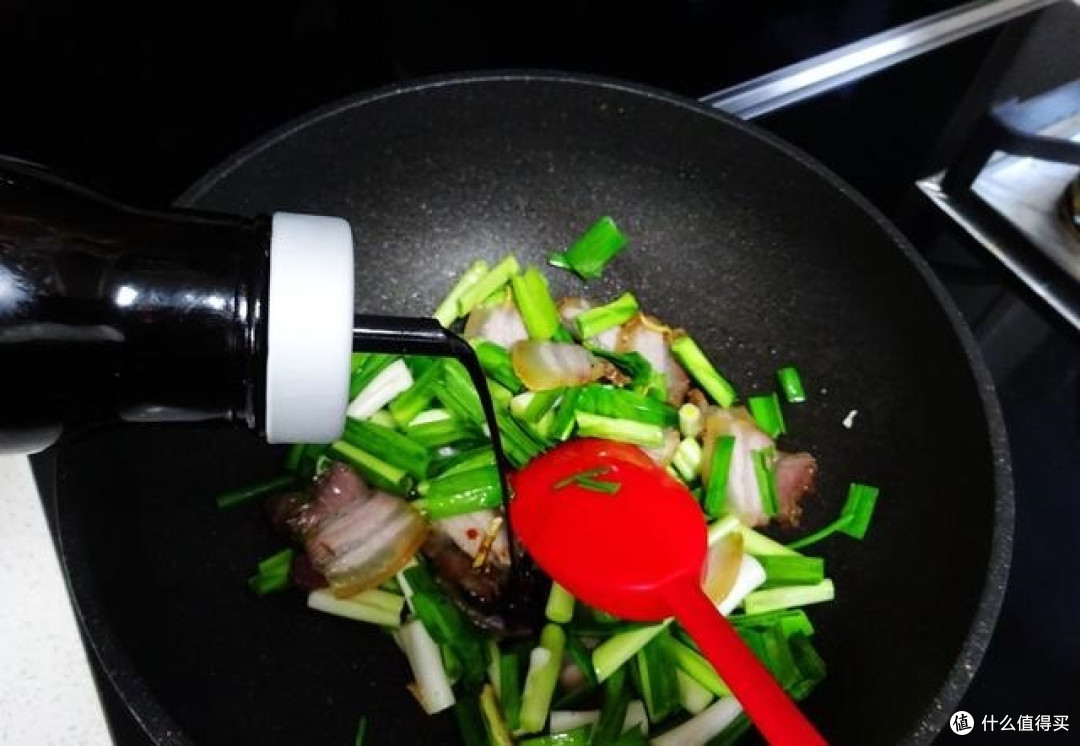 不能错过这个肉,搭配了青蒜炒,保证多吃一碗大米饭