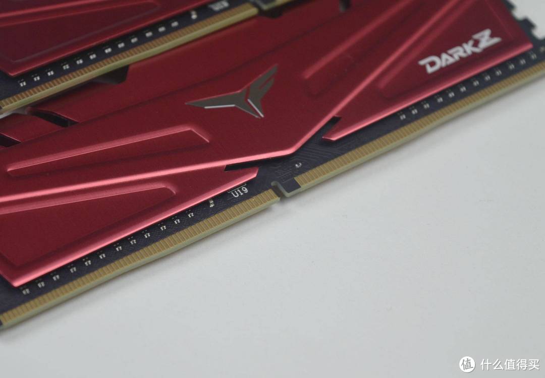 不到600的超频利器:十铨冥神DARK Z 3600 8G*2内存开箱体验