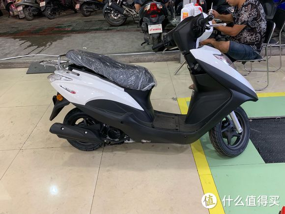 打算买电瓶车-万万没想到入手本田踏板NS125D 电喷国Ⅳ只要6980元