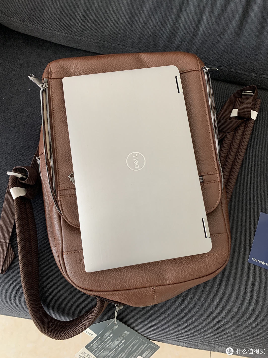 值友专车:复活节上车Samsonite新秀丽Leather Slim真皮双肩包开箱
