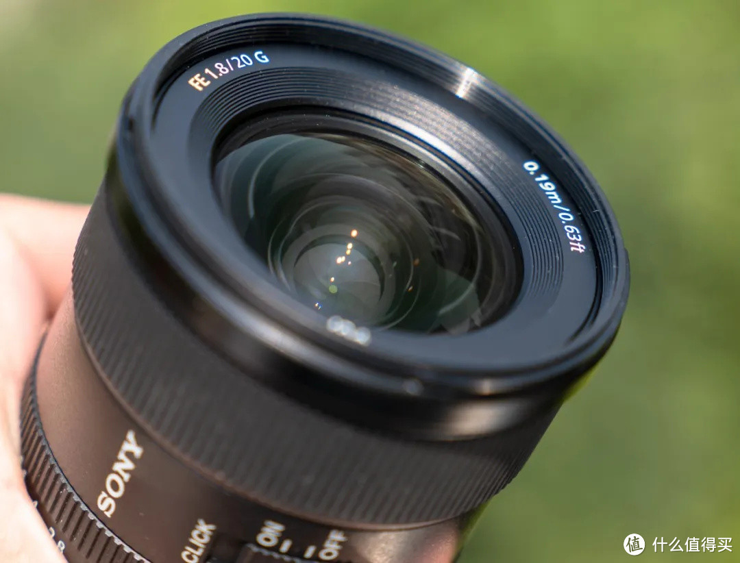  轻便大光圈超广定焦镜头 索尼全画幅镜头FE 20mm F1.8 G测评