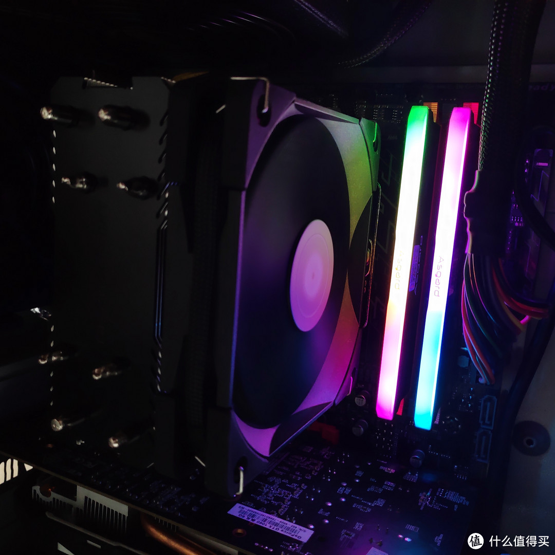 抽奖新南亚颗粒 ryzen平台新星 阿斯加特3200 RGB 灯条小测