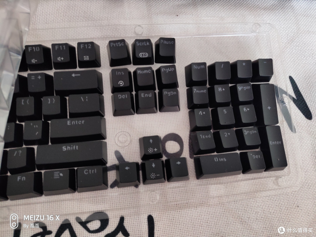 5折券买的斯巴达机械键盘晒单,顺便对比几款段落轴,比比谁才是最脆的那个