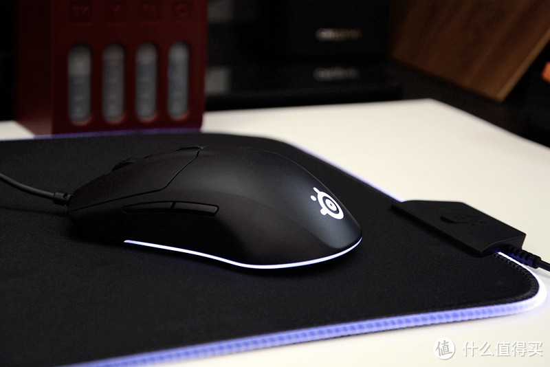 今年流行“小而轻”,赛睿Rival 3鼠标抢先开箱体验
