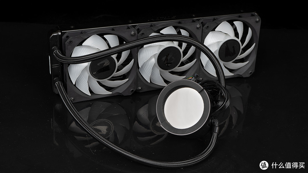 49年入国军？9900KF+RTX 2080 Ti雕牌AORUS伪全家桶装机