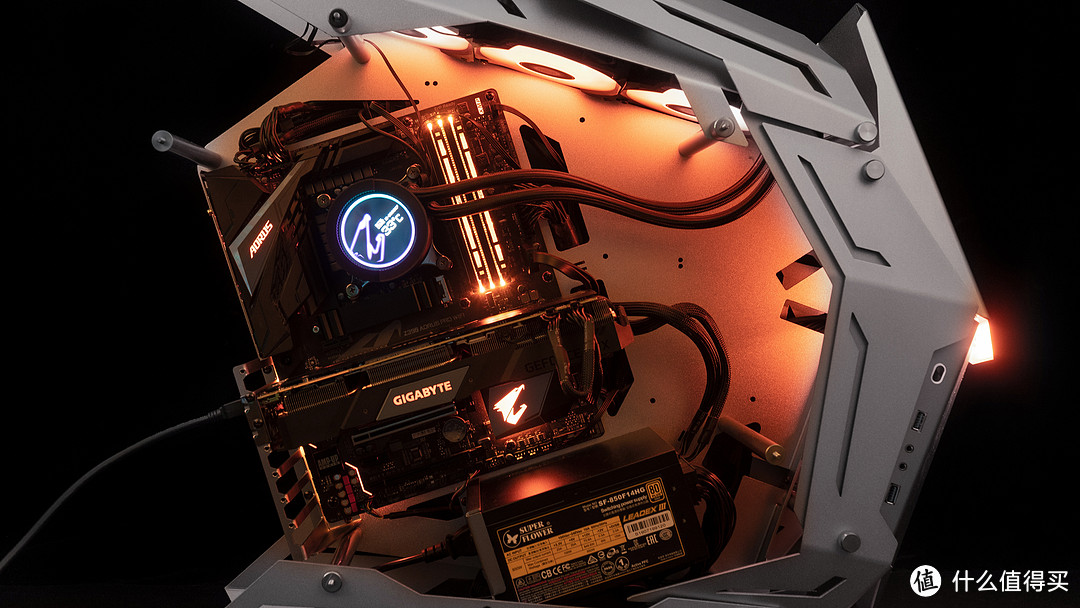 49年入国军？9900KF+RTX 2080 Ti雕牌AORUS伪全家桶装机