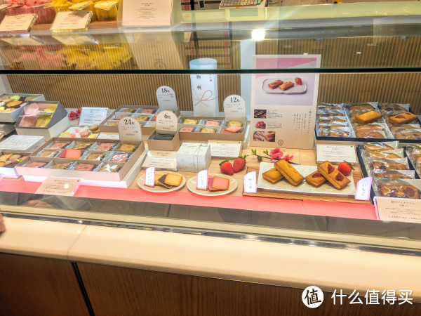 日本本土只有2家专卖店!让人感觉到春意满满的HIBIKA蛋糕太漂亮了,让人难以选择!