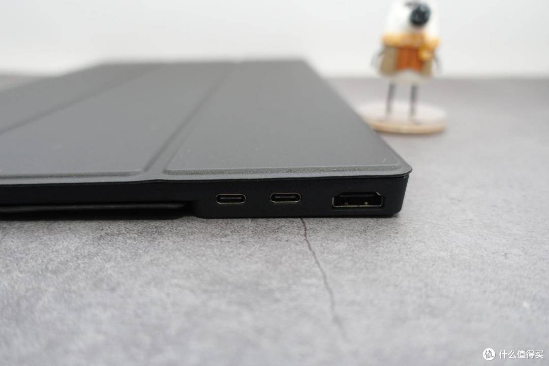 一体化皮套更舒心,CFORCE CF011XPro便携显示器体验