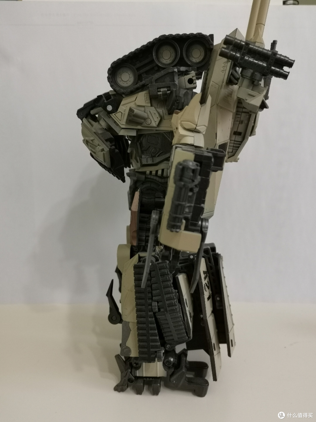 变形金刚晒物篇一百一二十一之梦工厂版领袖级吵闹沙漠配色