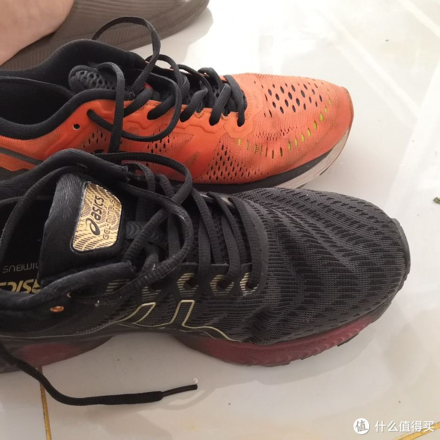 差强人意的asics nimbus 22 铂金版