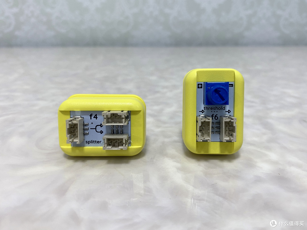 动脑又动手的编程玩具!DFRobot 造物粒子积木百宝盒给孩子一次编程初体验