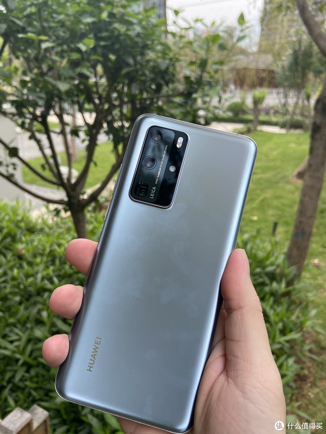 当华为也有性价比？？？P40 Pro首发速测（附iphone11图片对比）