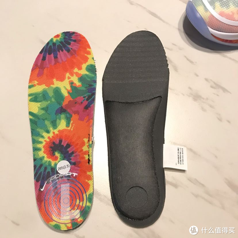 Hi，Siri! 绑紧我的鞋带！Nike Adapt扎染上线！