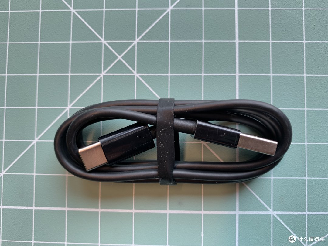 多面充电好帮手----紫米usb充电器30w快充版