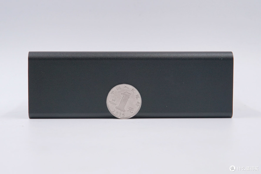拆解报告:森石脉PowerBen能源堡360W移动电源SMP-360W