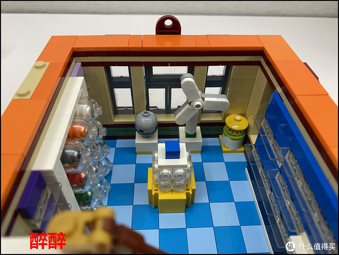 BrickandTiles-ModularClockTowerSquare（钟楼