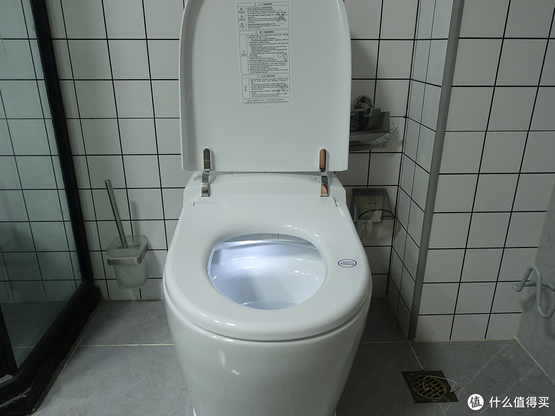 马桶升级,主要是要享受菊部SPA,这款云米小鲸鱼性价比不错