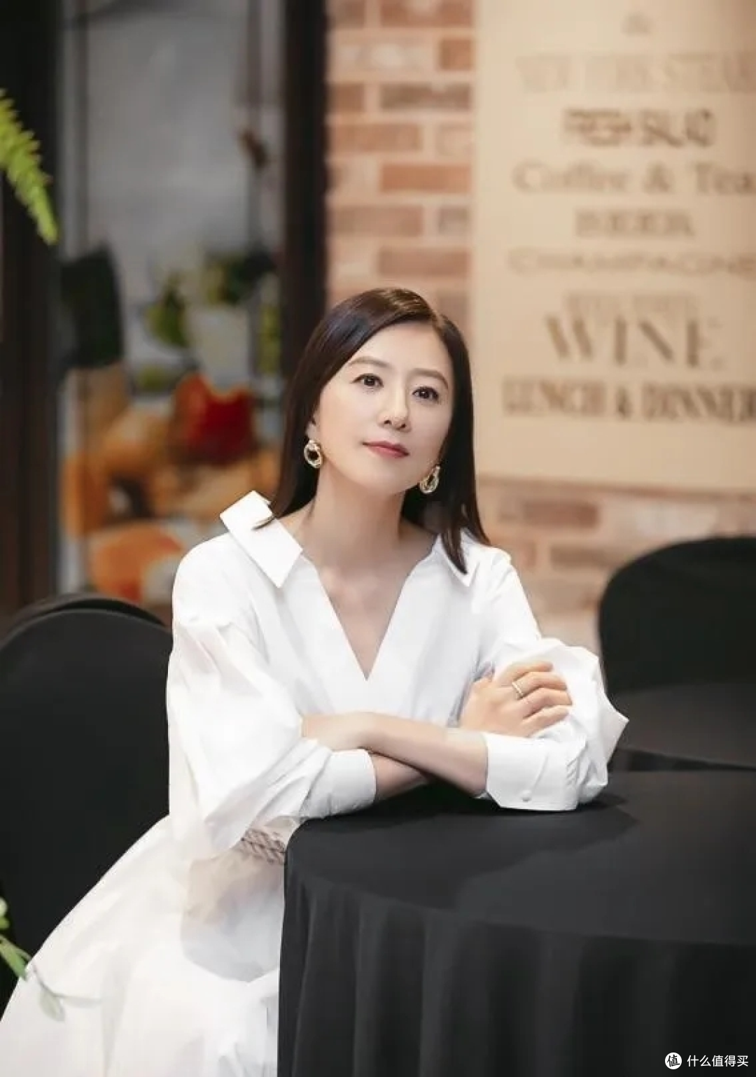 金喜爱的人生比《夫妻的世界》励志100倍。