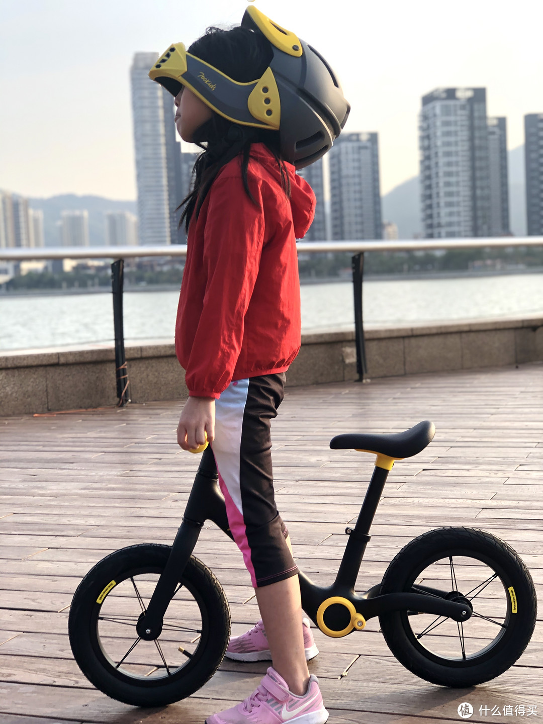 春暖花开,带上柒小佰儿童滑步车A1飞驰吧!少年