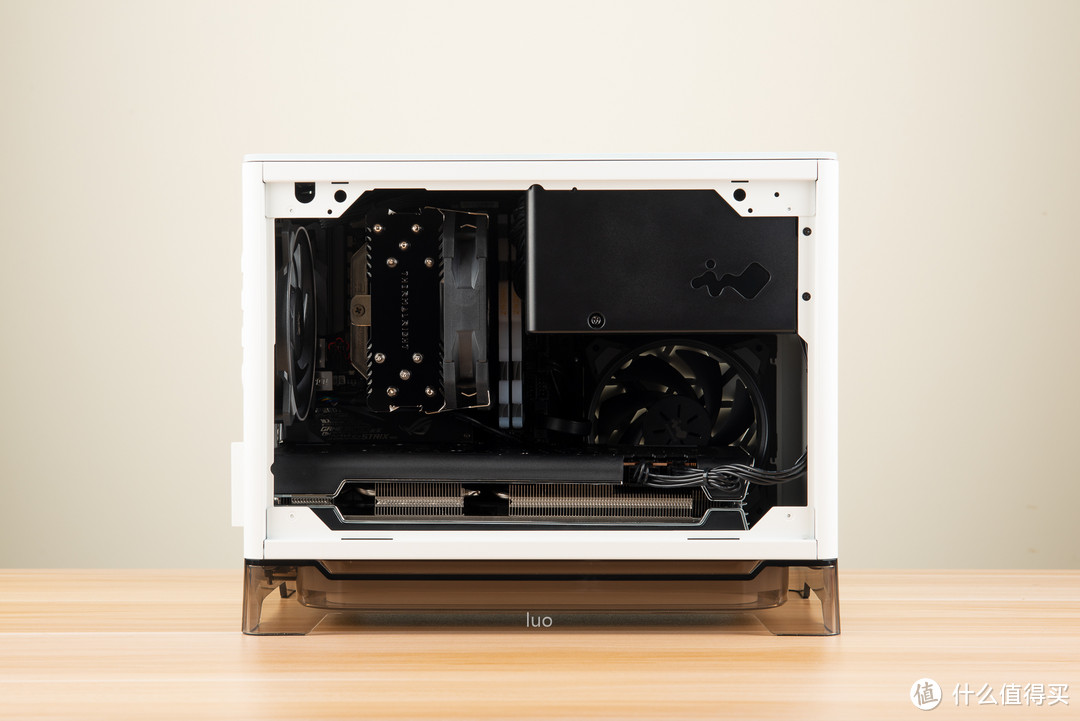 很容易就能搞定的ITX小钢炮,IN WIN A1 Plus 装机作业