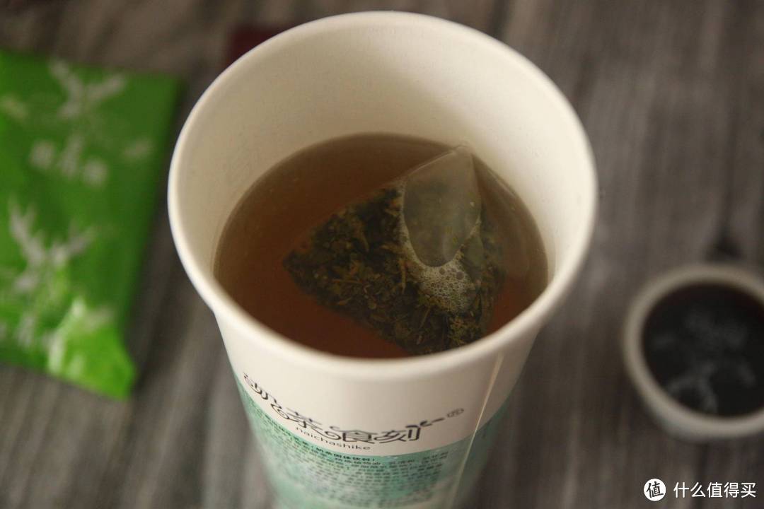 鹿角港？鹿角巷？好一杯手工冲泡的奶茶~