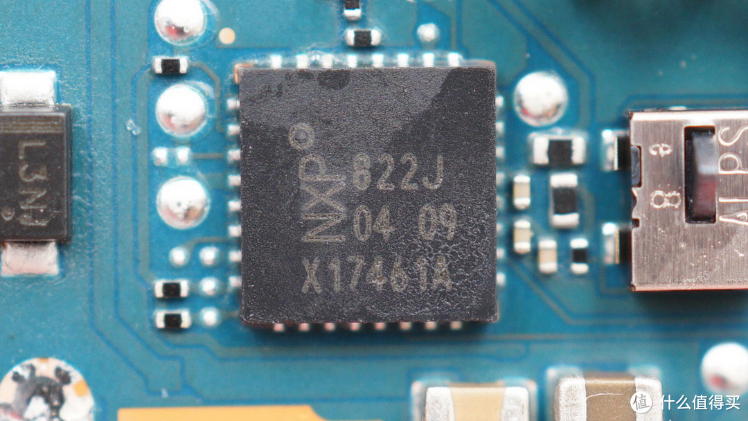 拆解报告:SONY索尼 WF-SP900 真无线防水运动耳机