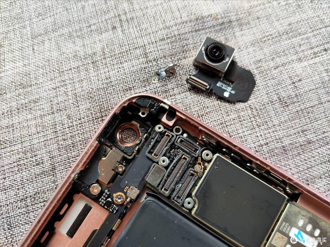 让iPhone 6SP满血复活,再服役两年,苹果6SP维修更换记
