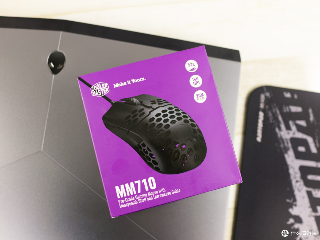 超轻游戏鼠标体验--酷冷至尊 (CoolerMaster )MM710 天狼星洞洞鼠标