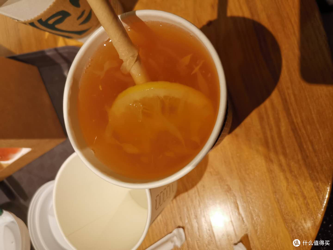 蜡笔牌diy奶茶和网红奶茶，谁家更香？