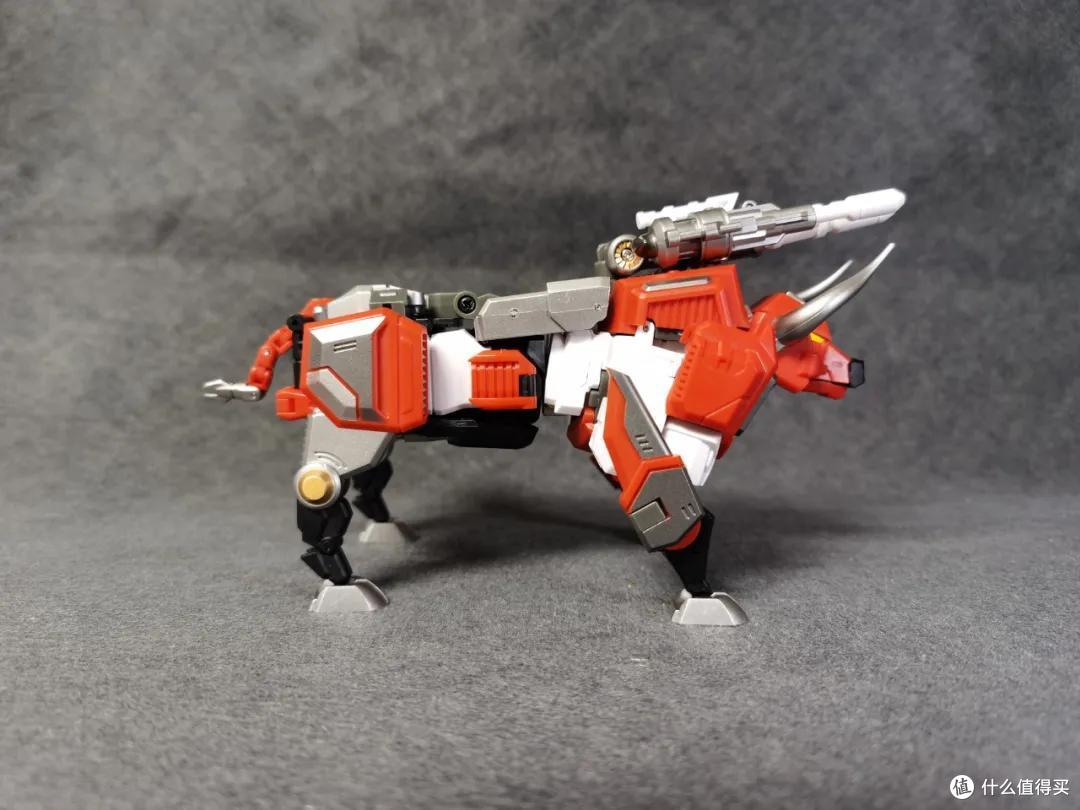 变形金刚玩具篇二百六十三红色奔牛gt横炮牛开箱