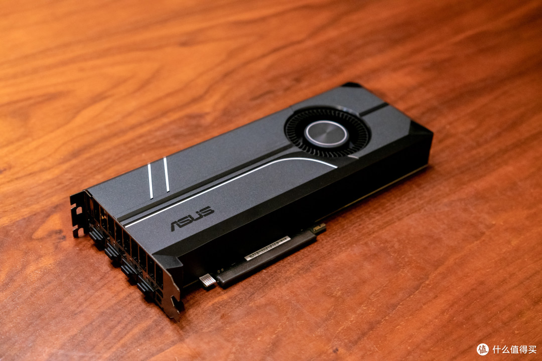 黄伟达复古流:晒两张技嘉和华硕的GTX1080Ti 11GB,光追之序章