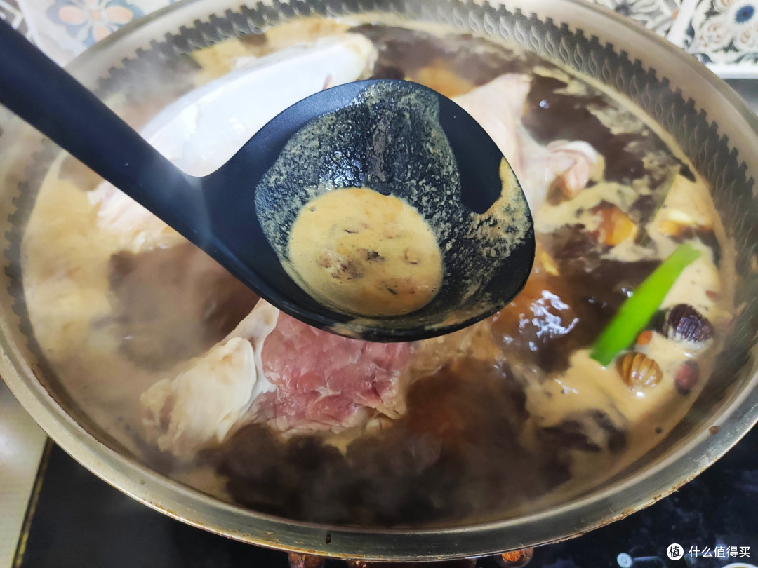 酱牛肉时，先焯水还是直接煮，做对了满屋飘香，儿子馋到流口水