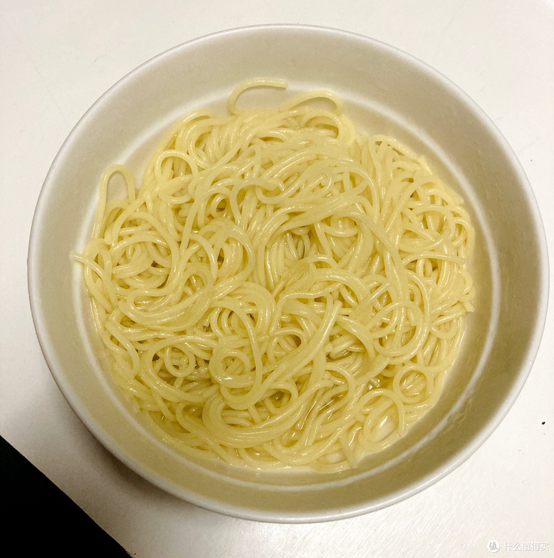 刷屏朋友圈的拉面说，到底香不香？