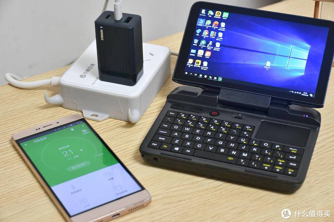 小巧便携一机多用，出差人员好工具-征拓 SuperPort S3氮化镓65W三口迷你快充头体验