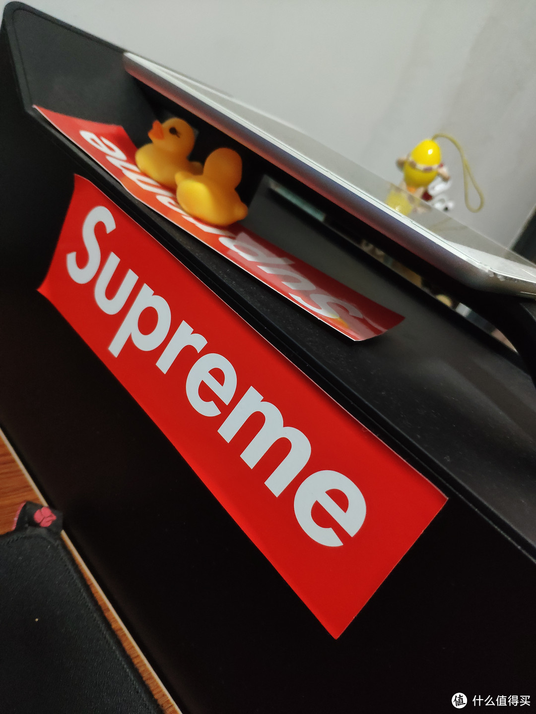 Supreme正版贴纸