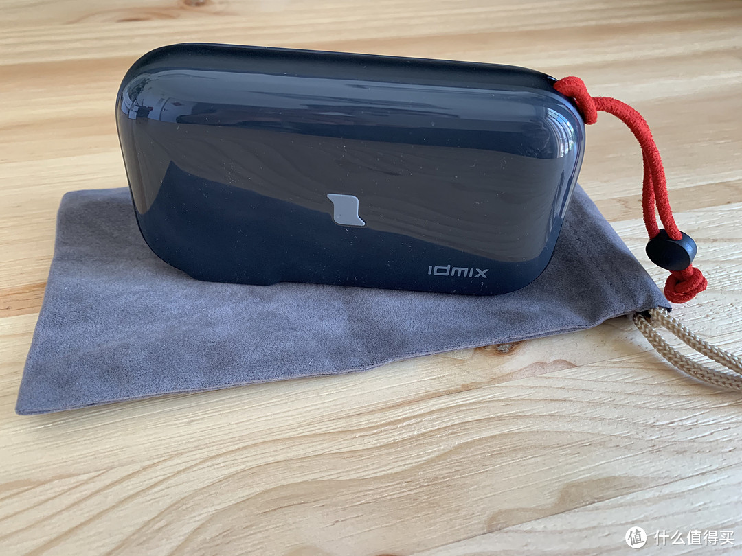 IDMIX旅行充自带插头充电宝充电器三合一笔记本PD快充无线充电宝