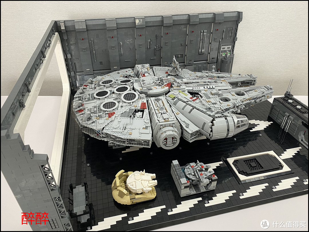 【MOC】Docking Bay（千年隼停机坪）醉测评