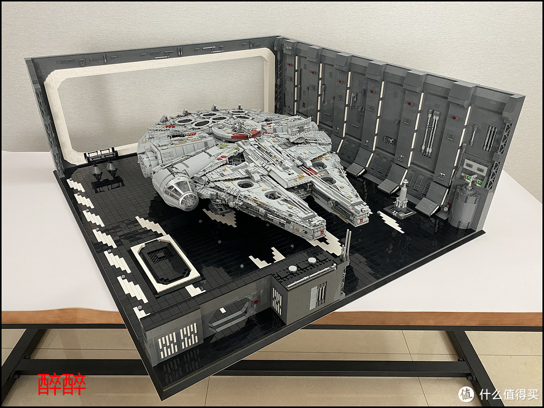 【MOC】Docking Bay（千年隼停机坪）醉测评